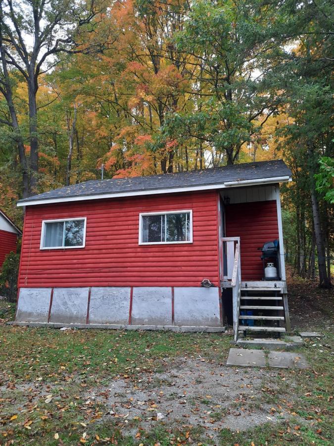 Lakefront Hideaway Resort Kawartha Lakes Esterno foto