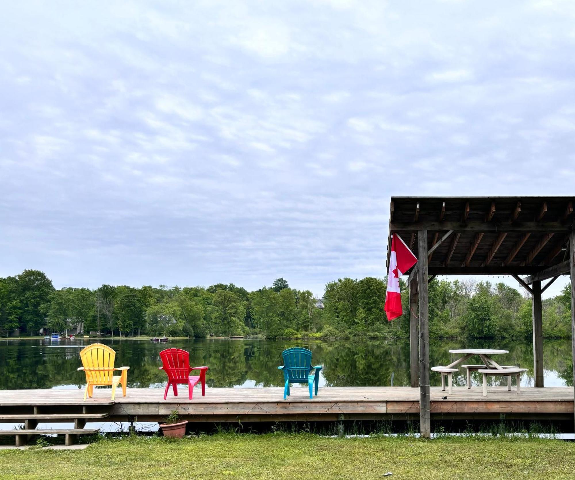 Lakefront Hideaway Resort Kawartha Lakes Esterno foto