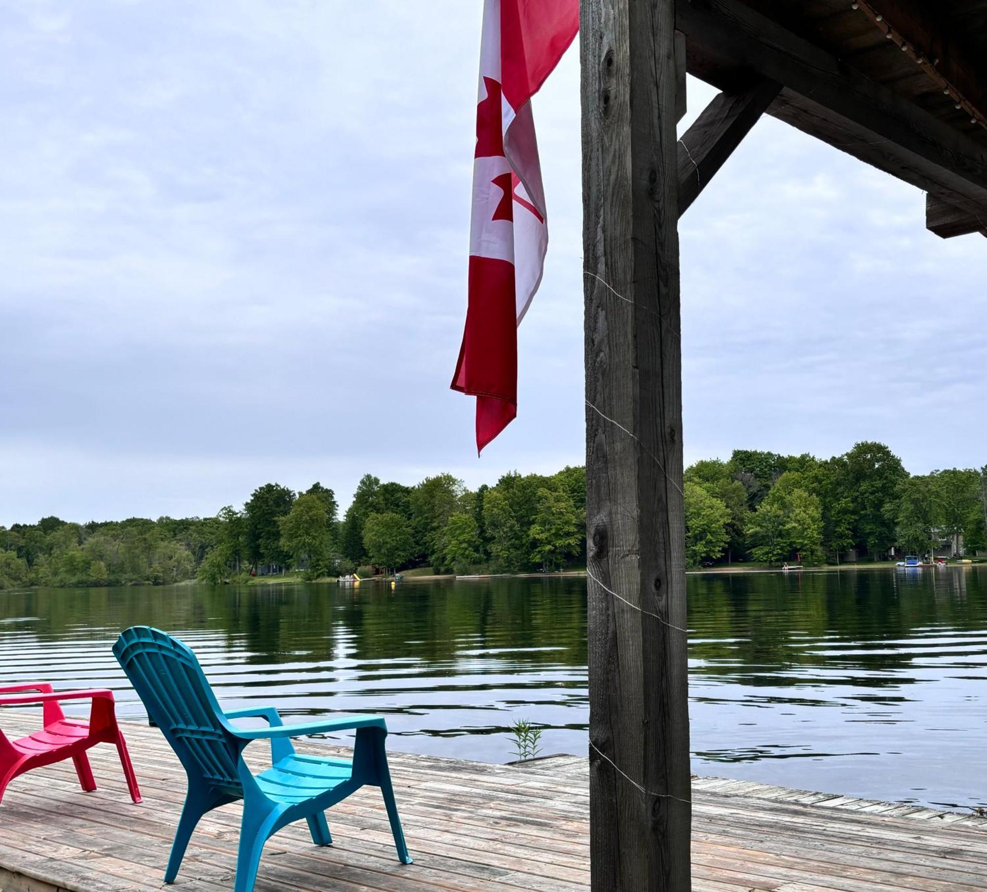 Lakefront Hideaway Resort Kawartha Lakes Esterno foto